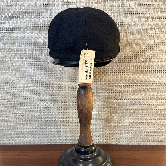 Black Six Panel Boiled Wool Newsboy Cap by Sanibel Canada - Picture 7 of 11